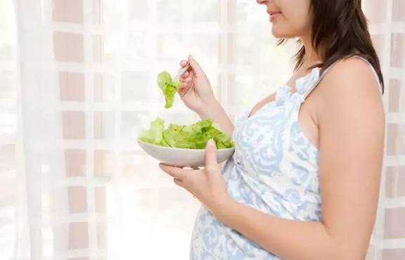 试管移植后B超检查与卵巢囊肿对生育的影响