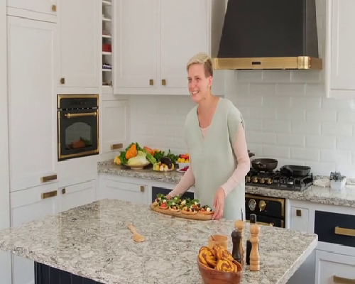 孕期营养乌鸡汤炖制秘诀