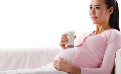 重庆代生网与试管医院排名及高龄助孕风险解析